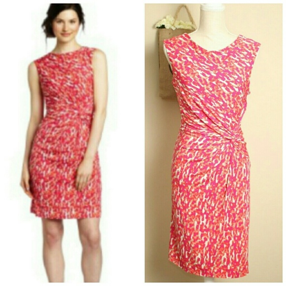 Chaus Dresses & Skirts - Chaus Pink Printed Sleeveless Midi Dress M